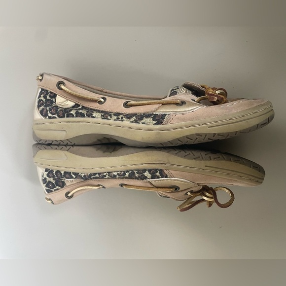 Women's Tan and Gold Boat Shoes size 5.5 fit like women’s 7 Angelfish Sperry - Picture 4 of 11